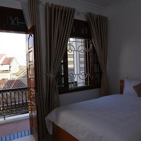 Moon & Sun Hotel Хюэ Экстерьер фото